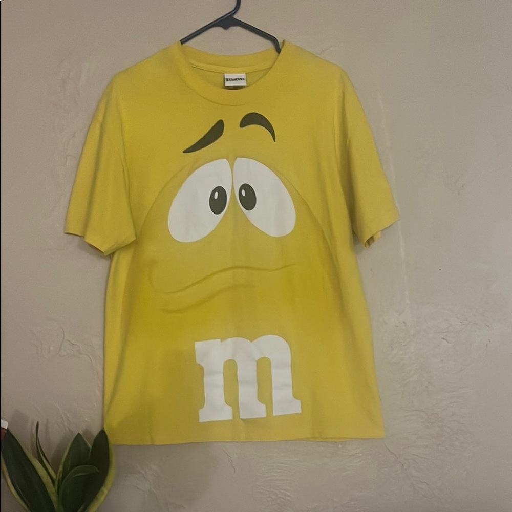 M&M's Yellow adult  T-Shirt